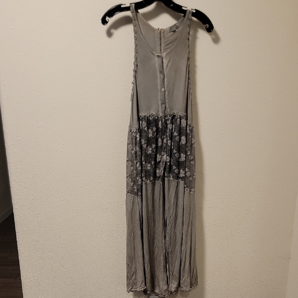 POL Gray Green Floral Button Down Sleeveless Top Dress